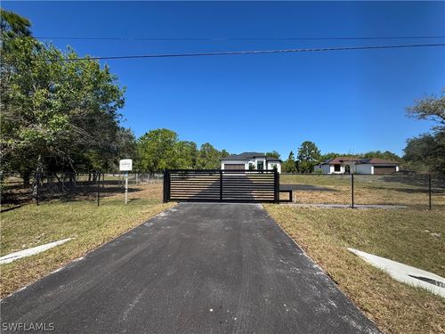 3217 60th Avenue Ne, Naples, FL, 34120 | Card Image