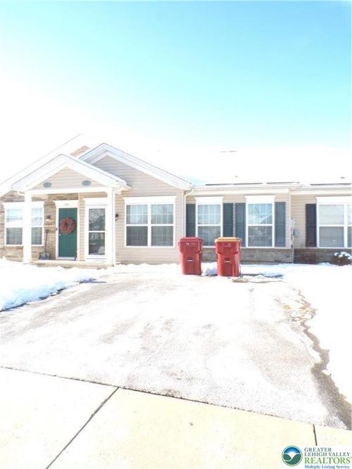 2022 Mercer Way, Forks Twp, PA, 18040-8488 | Card Image