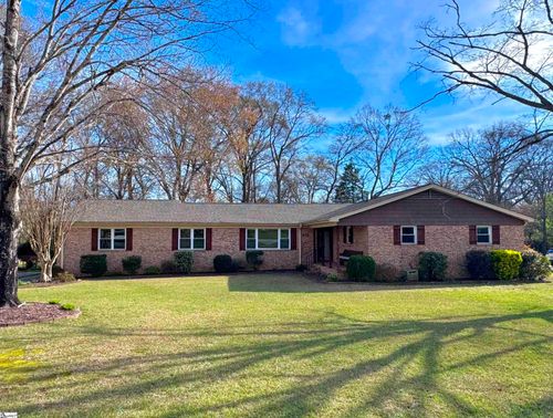 40 Cunningham Cir, Taylors, SC, 29687-3821 | Card Image