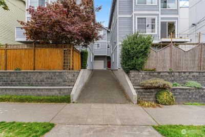 E - 3248 S Edmunds Street, Townhouse with 2 bedrooms, 2 bathrooms and 1 parking in Seattle WA | Image 1