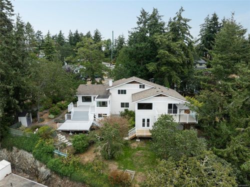 253/255 Heddle Ave, View Royal, BC, V9B1T9 | Card Image