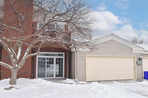 a-N16W26534 Wild Oats Drive, Pewaukee, WI, 53072 | Card Image