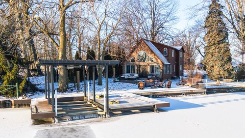 9895 Fairview Ave, Lakeview, OH, 43331-9417 | Card Image