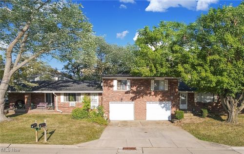 179-161 Buffington Rd, Fairlawn, OH, 44333-3529 | Card Image