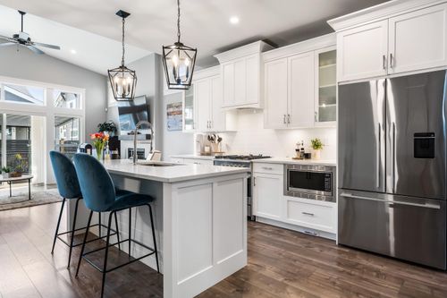 {{alt}} | Card Image