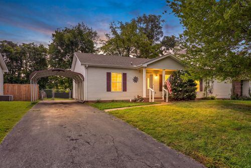 729 Princeton Cir, Clarksville, TN, 37042 | Card Image