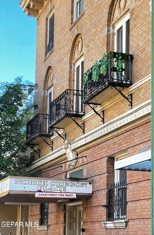 504 N Oregon St, El Paso, TX, 79901-1161 | Card Image