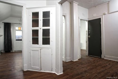 119 Chambers St, Newburgh, NY, 12550-4375 | Card Image