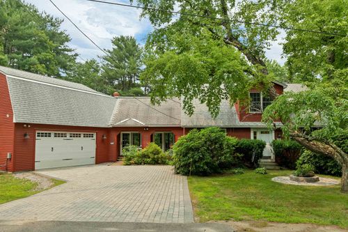 4 Highland Ave, Goffstown, NH, 03045-1809 | Card Image