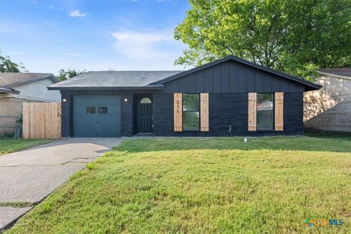 936 Duty Ave, Waco, TX, 76706-3216 | Card Image