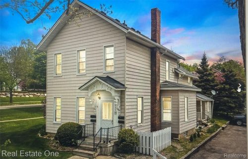 2-434 Hickory St, Milford, MI, 48381-1907 | Card Image