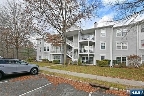 168 Linden St, Mahwah, NJ, 07430-2063 | Card Image