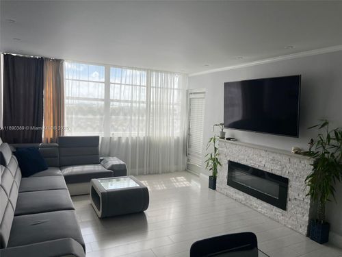 apt-1013w-1301 Ne Miami Gardens Dr, North Miami Beach, FL, 33179-4984 | Card Image