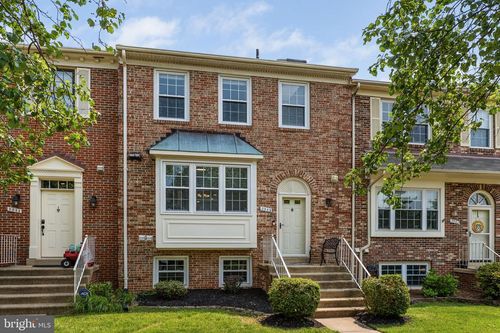 3945 Tallow Tree Pl, FAIRFAX, VA, 22033-2470 | Card Image