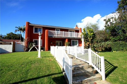 1547 Post Ave, Torrance, CA, 90501 | Card Image