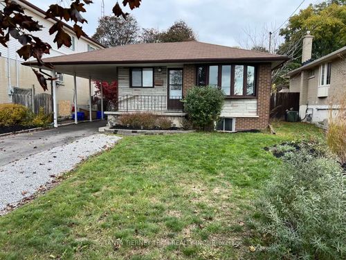 117 Keewatin St S, Oshawa, ON, L1H6Z2 | Card Image