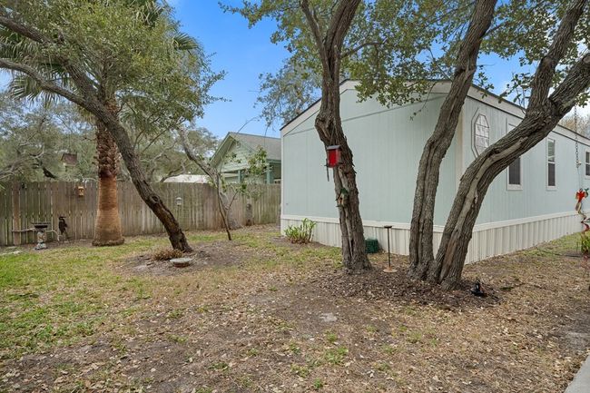 1610 Hardee St, House other with 3 bedrooms, 2 bathrooms and null parking in Rockport TX | Image 26