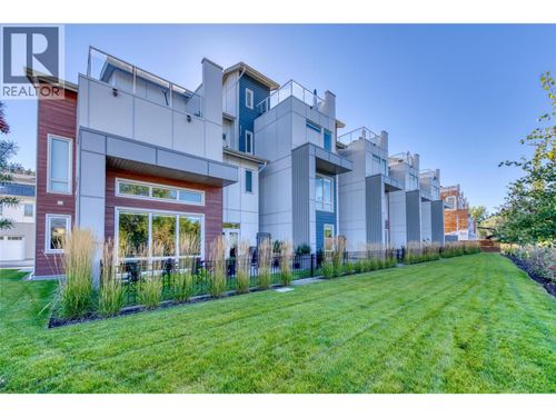 7-3719 Woodsdale Road, Lake Country, BC, V4V1X2 | Card Image