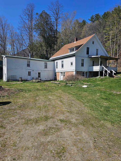 30 River Rd, Arlington, VT, 05250-7900 | Card Image