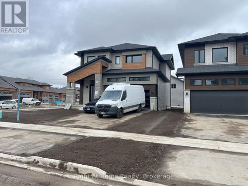 3188 Searidge Street, Severn (West Shore), ON, L3V8R1 | Card Image
