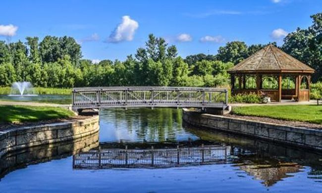 Eagan Community Center Grounds | Image 37