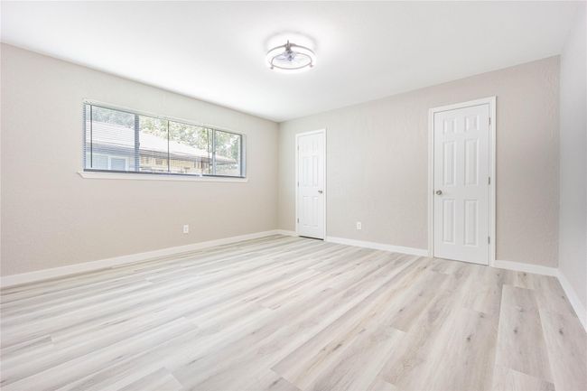 Primary bedroom. | Image 9