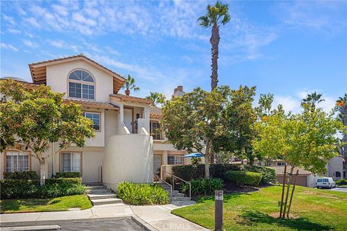 apt-5-26532 Merienda, Laguna Hills, CA, 92656-3139 | Card Image