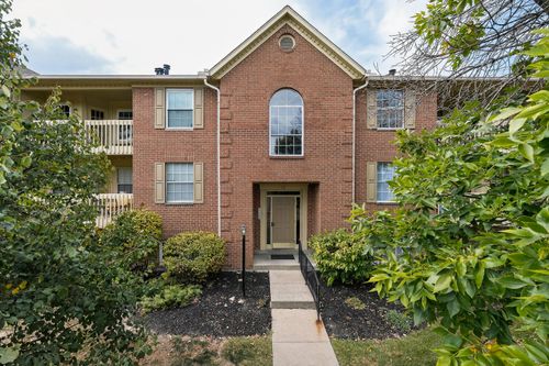 2-32 Highland Meadows Cir, Highland Heights, KY, 41076-1773 | Card Image
