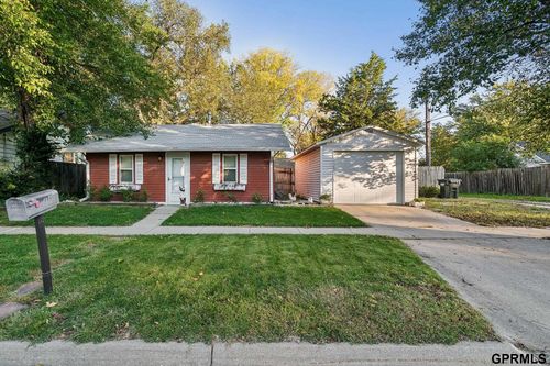 3214 Fair Street, Lincoln, NE, 68503 | Card Image