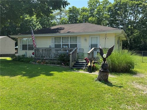 8211 Sue Ave, Franklin, OH, 45005-4154 | Card Image