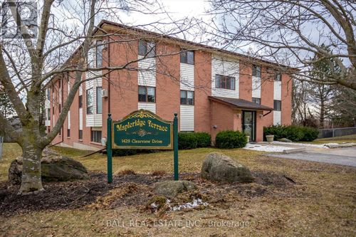304-1429 Clearview Dr, Peterborough, ON, K9K1X8 | Card Image
