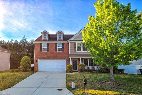 1511 Weatherend Dr, Rural Hall, NC, 27045-9814 | Card Image