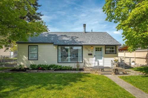 2512 W Olympic Ave, Spokane, WA, 99205-5725 | Card Image