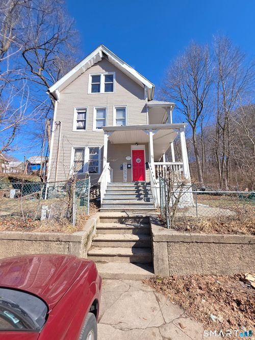 48 Taylor St, Waterbury, CT, 06702-1720 | Card Image