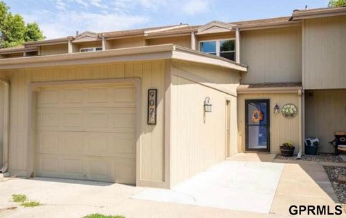 9023 Gary Cir, Omaha, NE, 68138-3577 | Card Image