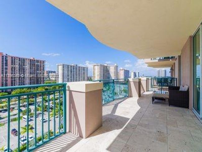 APT-1101 - 17555 Atlantic Blvd, Condo with 3 bedrooms, 2 bathrooms and null parking in Sunny Isles Beach FL | Image 16