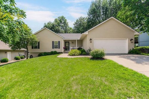 1702 Aspen Ln, Excelsior Springs, MO, 64024-9726 | Card Image