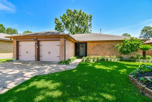 3715 Golders Green Dr, Houston, TX, 77082-5031 | Card Image
