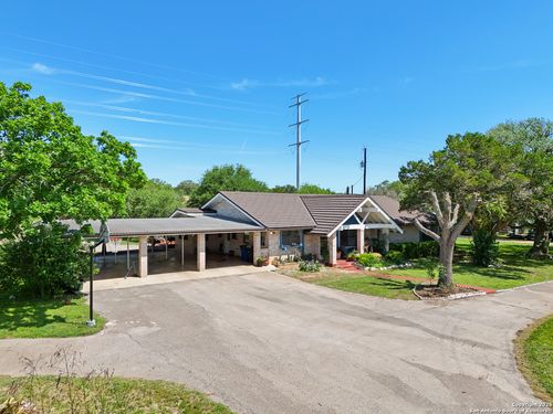 103 Pleasant Ln, New Braunfels, TX, 78132-2805 | Card Image