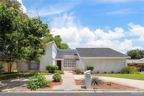 312 Xanthisma Ave, Mcallen, TX, 78504-2840 | Card Image