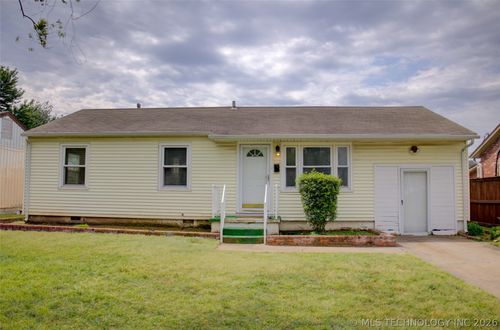 7122 E Easton Pl, Tulsa, OK, 74115-7813 | Card Image