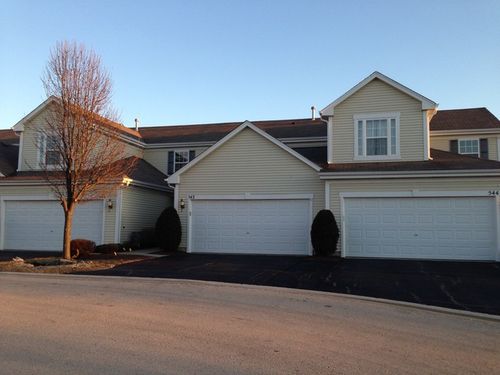 542 Prairie View Dr, Minooka, IL, 60447-4537 | Card Image