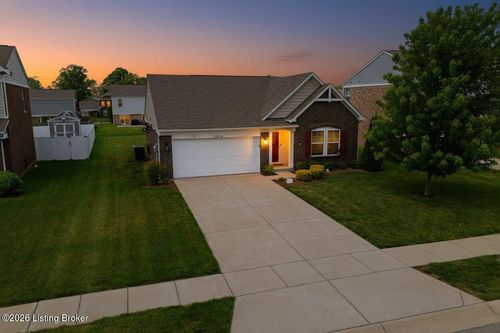 11114 Remembrance Ln, Louisville, KY, 40229-5511 | Card Image