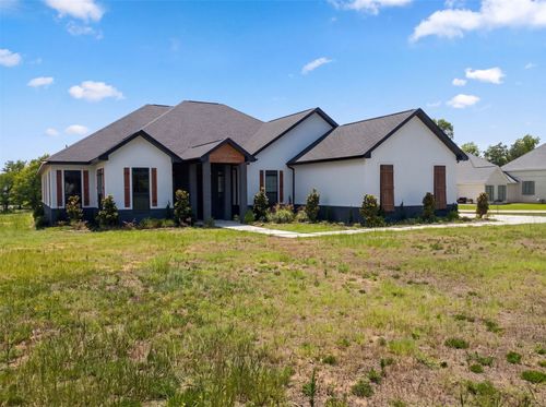 101 Windward Ct, Farmerville, LA, 71241-5109 | Card Image