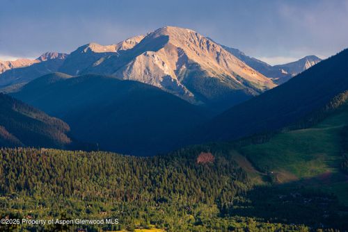 980 S Starwood, Aspen, CO, 81611 | Card Image