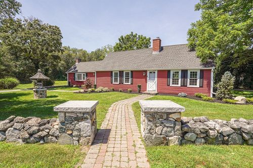 11 Millville Rd, Mendon, MA, 01756-1205 | Card Image