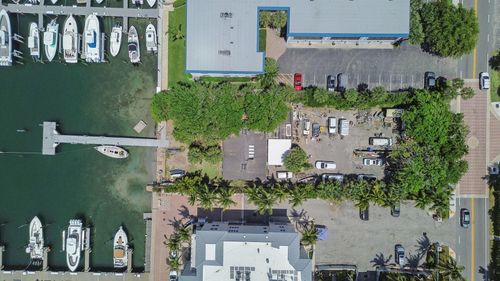 206 Lake Dr, Palm Beach Shores, FL, 33404-5723 | Card Image