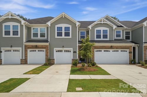 14862 Tamarack Dr, Charlotte, NC, 28278-8640 | Card Image
