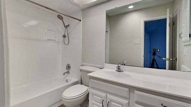 1613 Chesterfield Dr, House other with 3 bedrooms, 2 bathrooms and null parking in Carrollton TX | Image 17