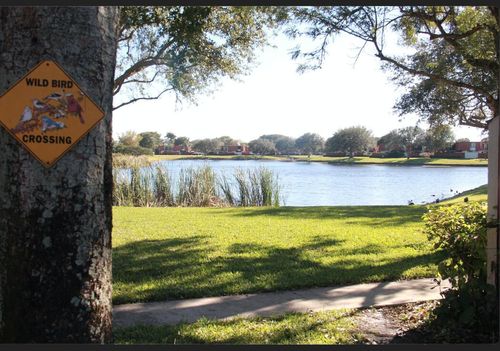 3915 Victoria Dr, West Palm Beach, FL, 33406-4712 | Card Image